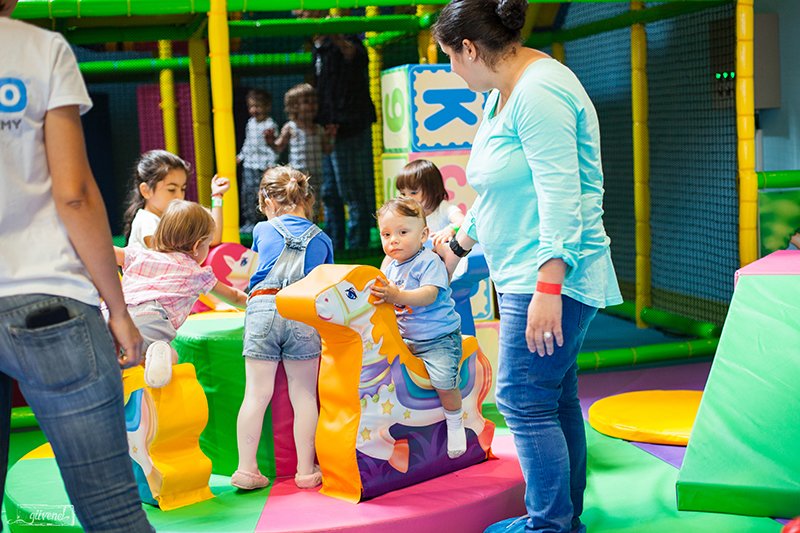 Kiddo Play Academy - Loc de distractii si petreceri pentru copii